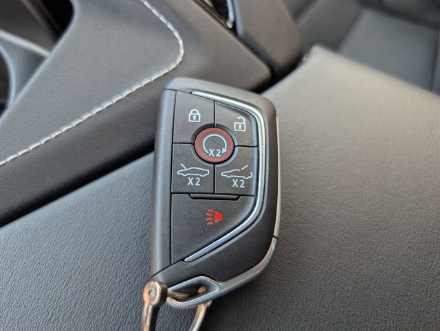 Used 2021 Chevrolet Corvette Stingray Coupe w/ 1LT RWD image 24