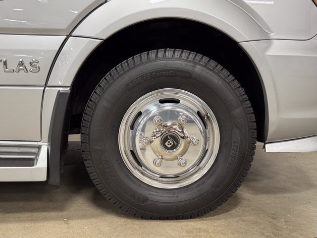 Used 2018 Mercedes-Benz Sprinter 3500 image 45