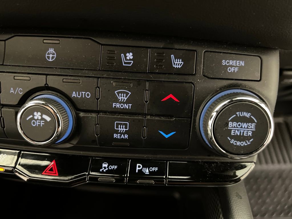 Used 2023 Dodge Durango GT image 53