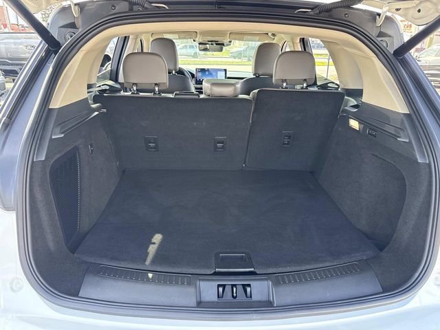Used 2025 Lincoln Corsair AWD w/ Equipment Group 101A image 5