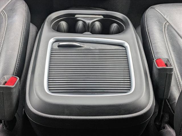 Used 2019 Chrysler Pacifica Touring-L Plus w/ Advanced Safetytec Group image 17