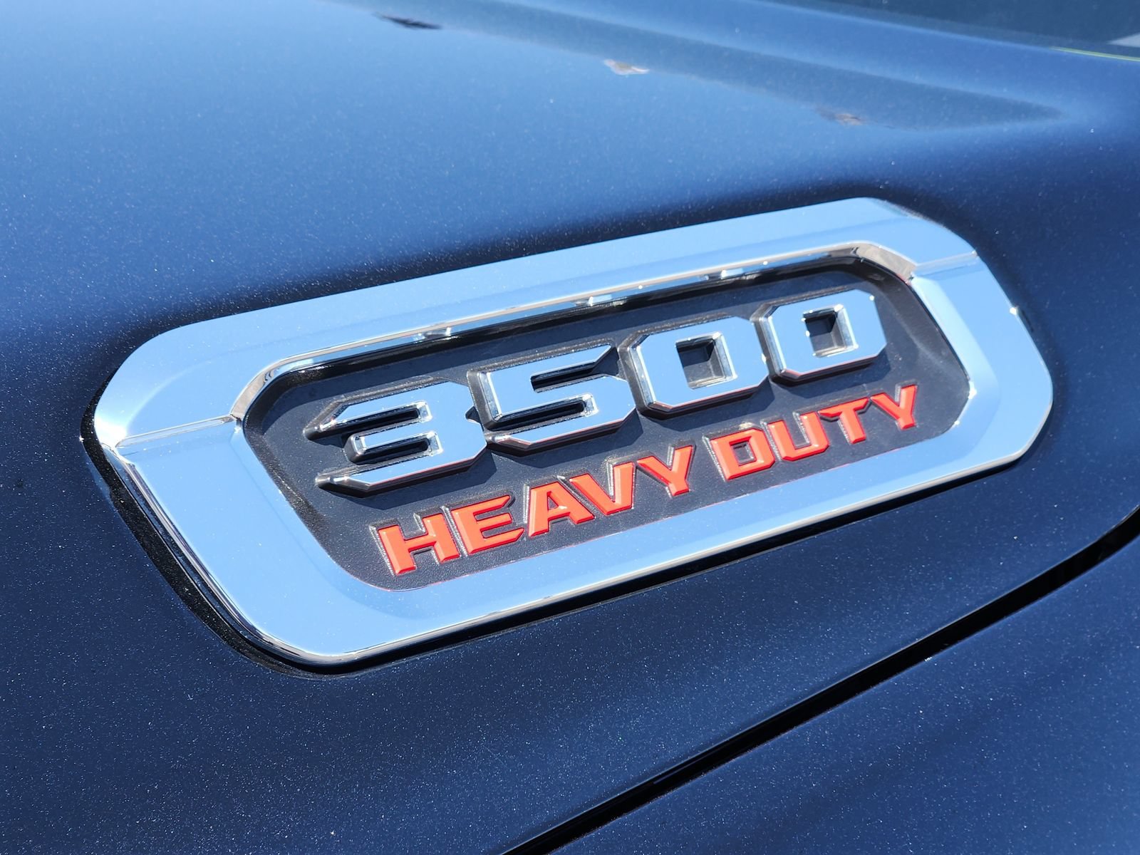 Used 2024 RAM 3500 Limited w/ Towing Technology Group AWD/4WD image 12