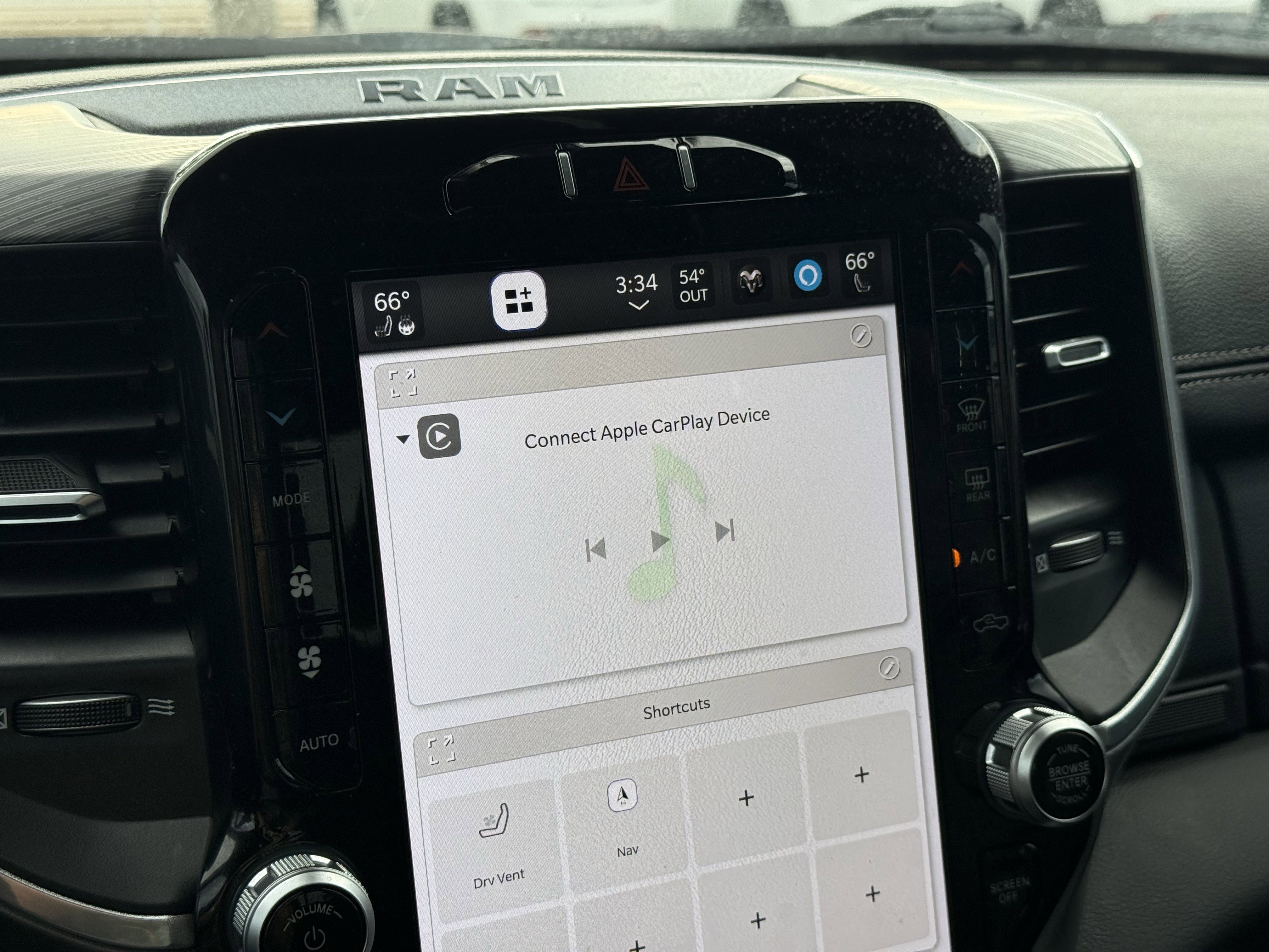 Used 2023 RAM 1500 Laramie image 19