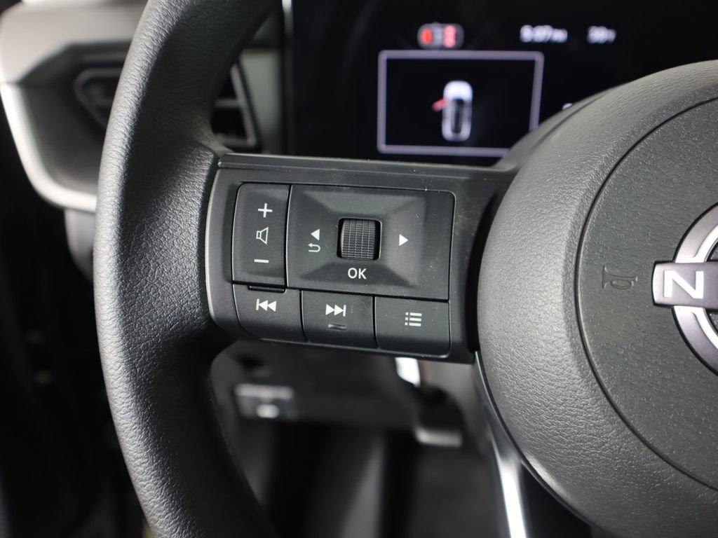 New 2026 Nissan Kicks S image 13