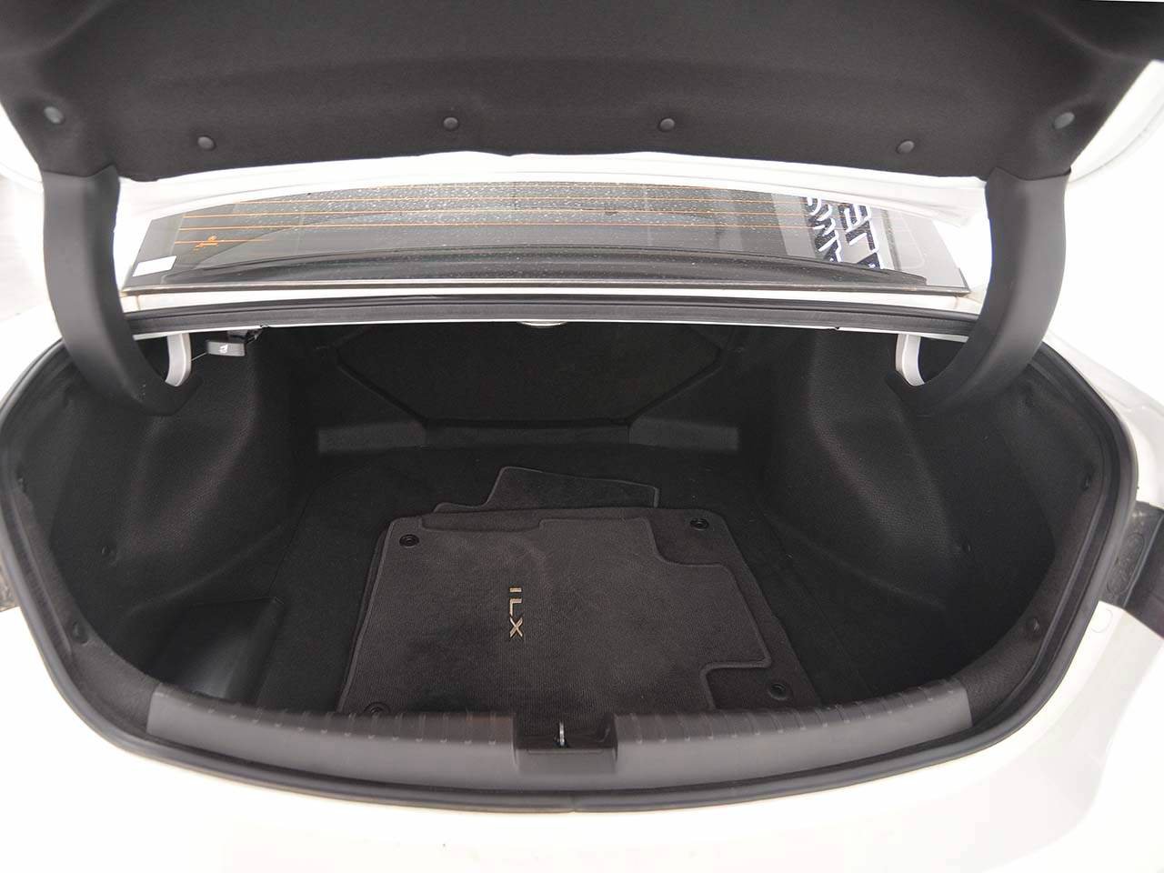 Used 2022 Acura ILX w/ Premium Package FWD image 11