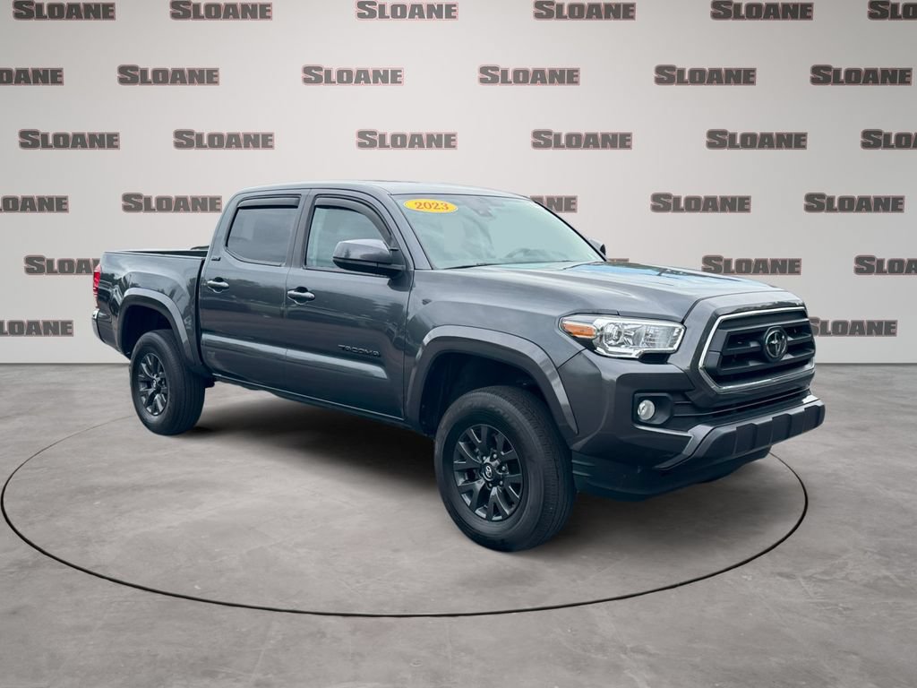 Used 2023 Toyota Tacoma SR5 AWD/4WD image 7