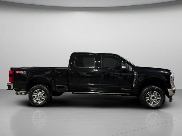 Used 2026 Ford F250 Lariat w/ FX4 Off-Road Package image 2