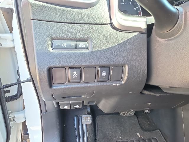 Used 2020 Nissan Murano S w/ Technology Package FWD image 14