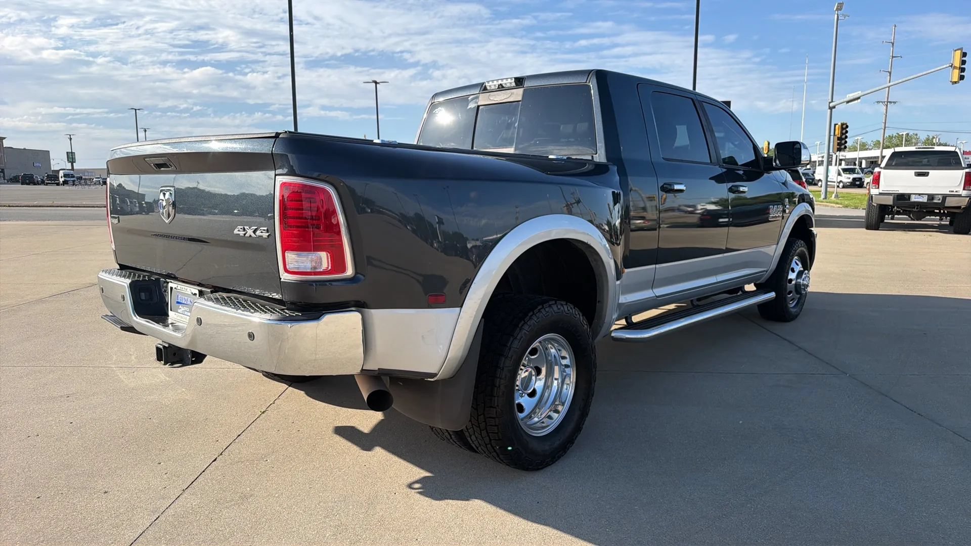 Used 2013 RAM 3500 Laramie AWD/4WD image 21