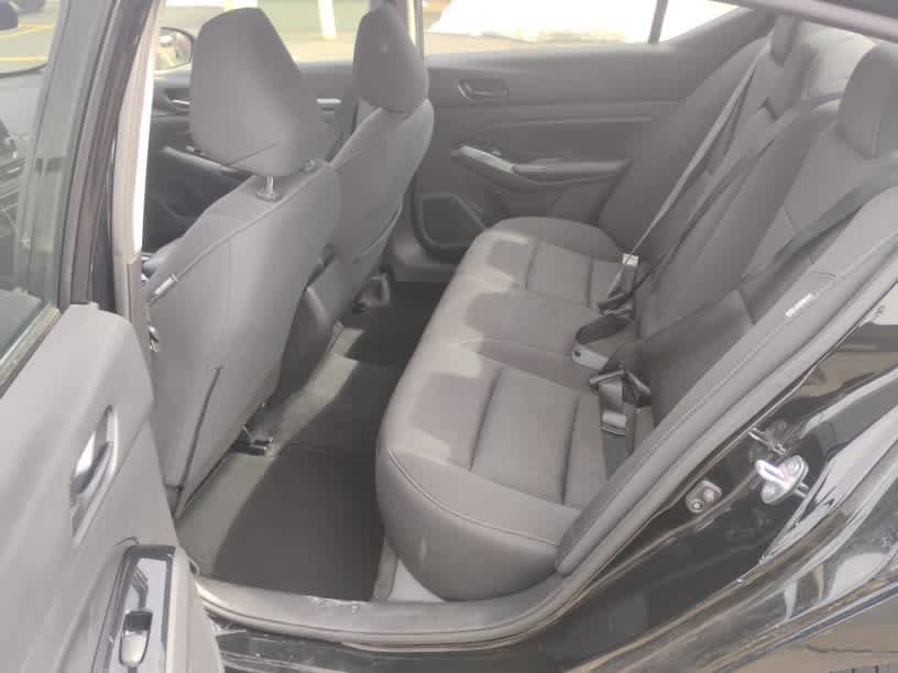 Used 2023 Nissan Altima 2.5 SV image 10