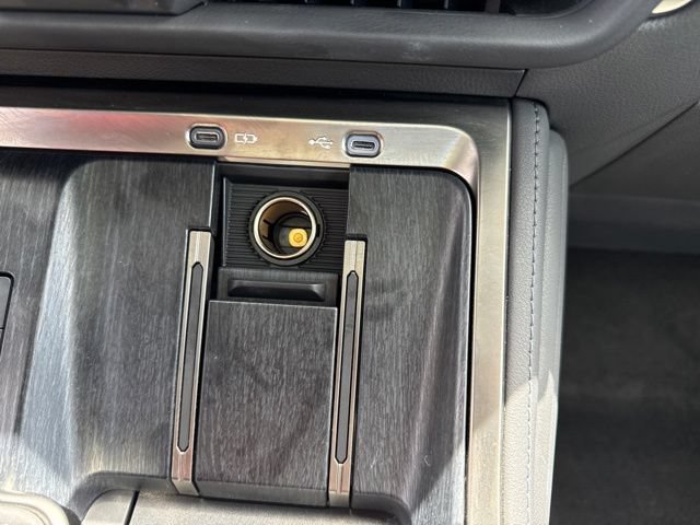 Used 2024 Lexus GX 550 AWD/4WD image 22