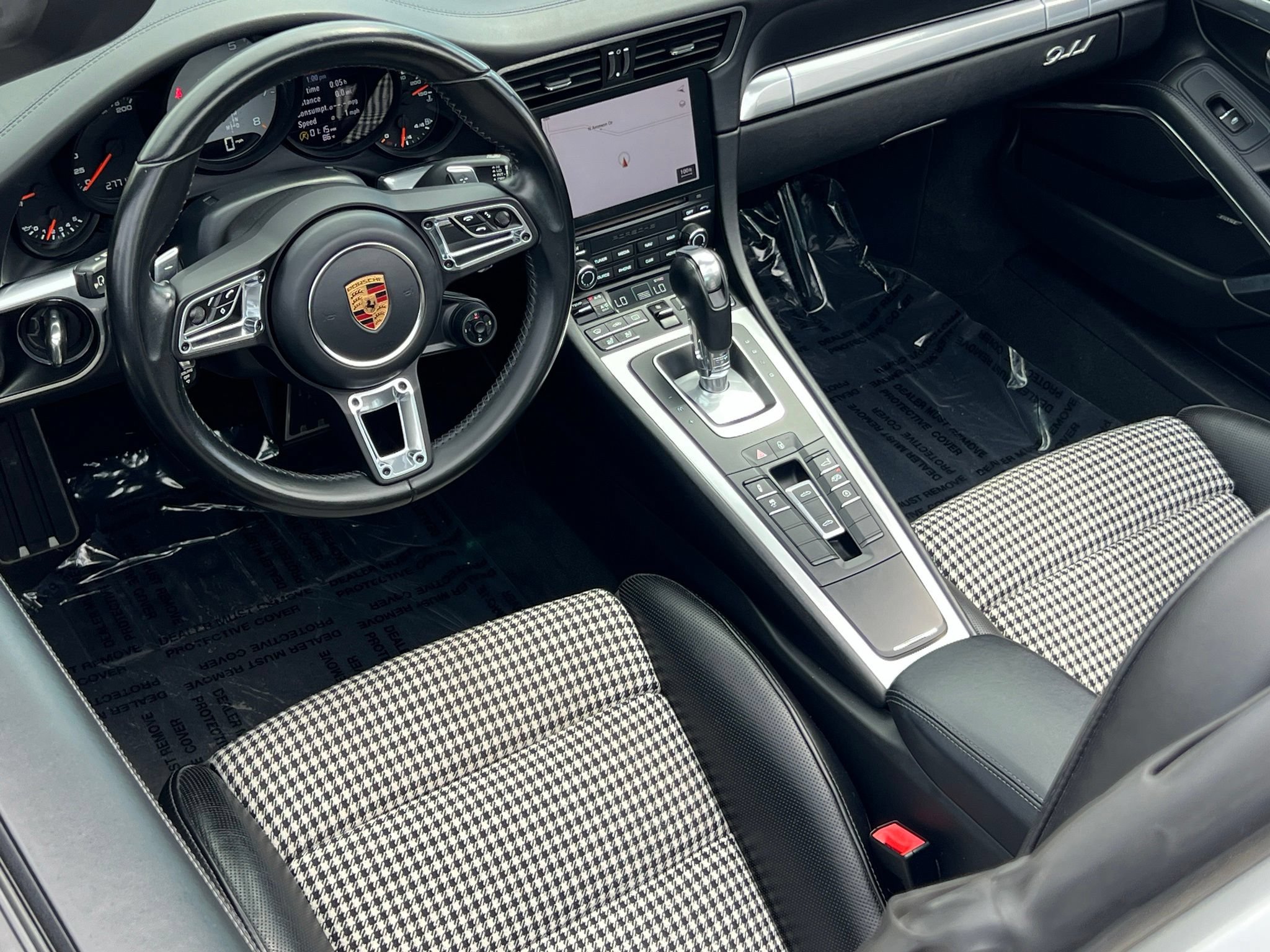 Used 2017 Porsche 911 Targa 4S w/ Sport Package AWD/4WD image 45