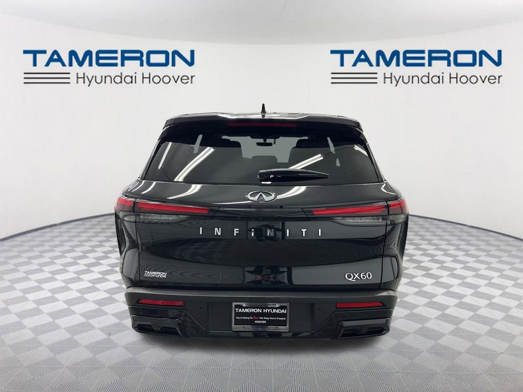 Used 2023 INFINITI QX60 Pure image 4