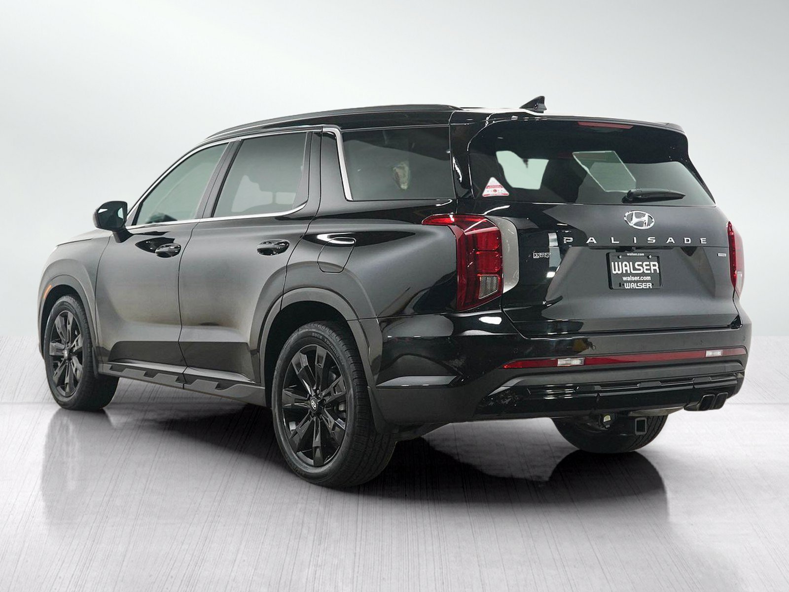 Used 2024 Hyundai Palisade XRT AWD/4WD image 3