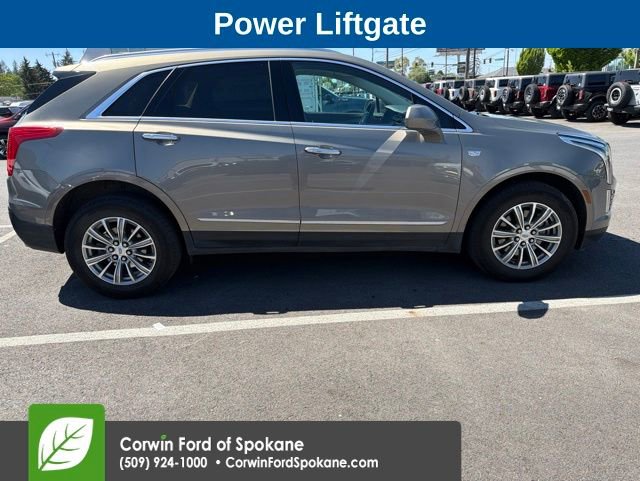 Used 2017 Cadillac XT5 Luxury AWD/4WD image 9