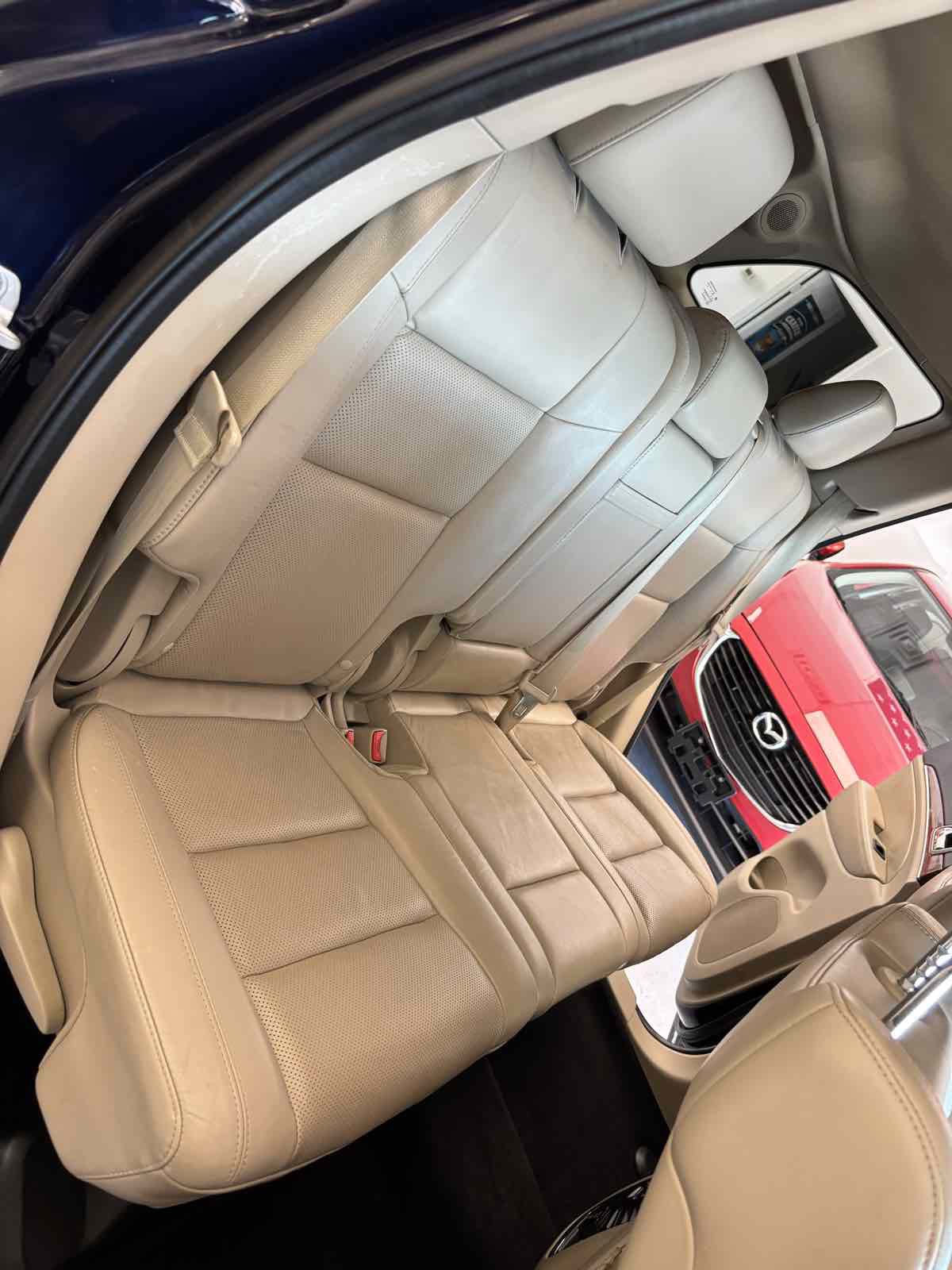 Used 2013 Jeep Grand Cherokee Limited w/ Luxury Group II RWD image 26