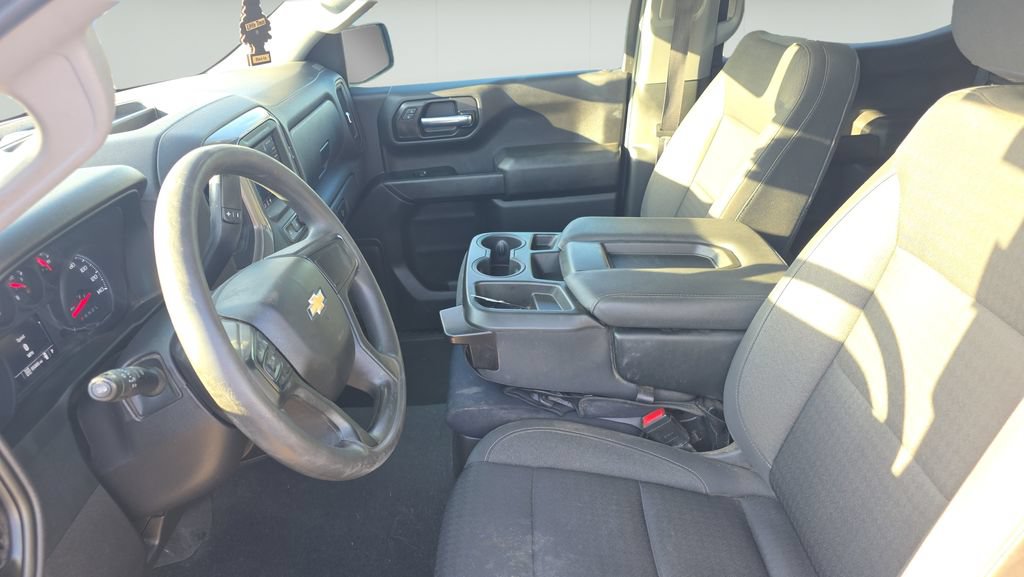 Used 2023 Chevrolet Silverado 1500 Custom AWD/4WD image 15
