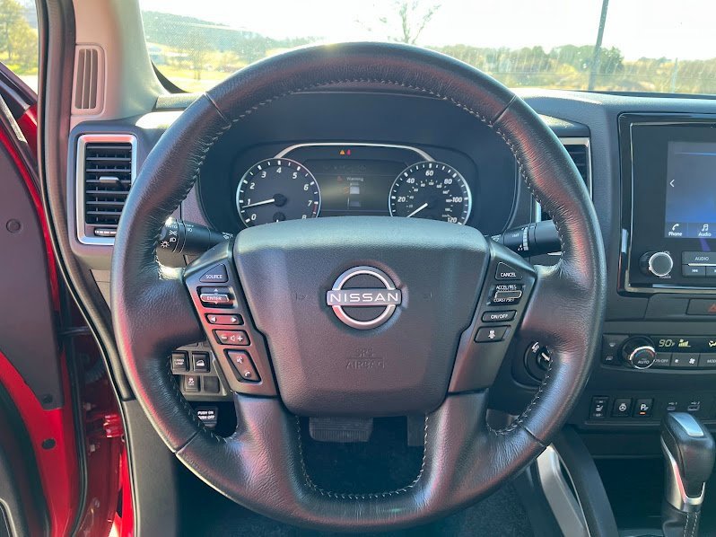 Used 2023 Nissan Frontier SV w/ SV Convenience Package image 12