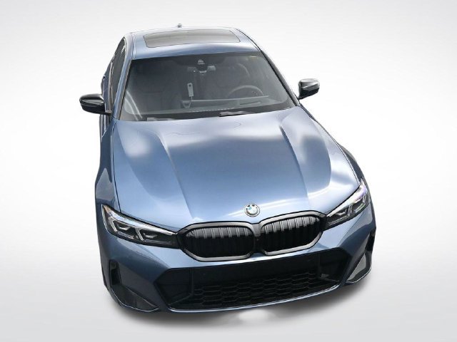 New 2026 BMW 330i Sedan w/ M Sport Package RWD image 30