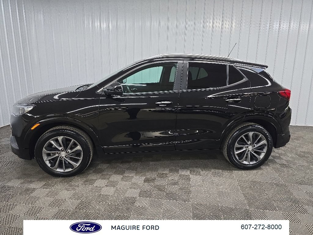 Used 2023 Buick Encore GX Select w/ Sport Touring Package AWD/4WD image 6