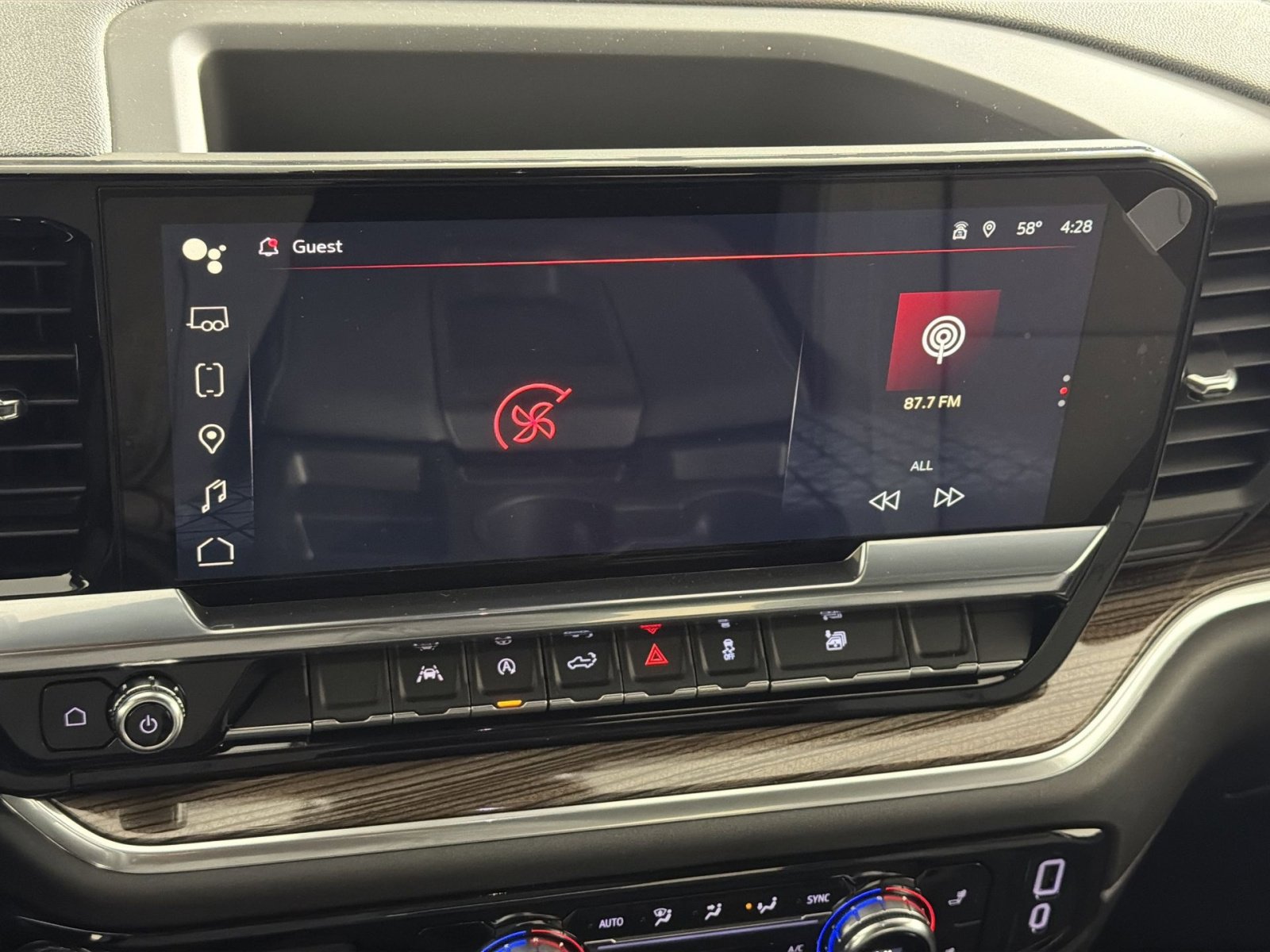 New 2026 GMC Sierra 1500 Elevation image 21