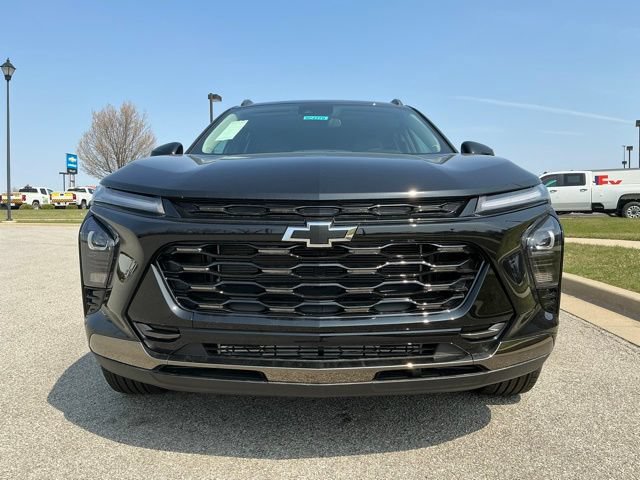 New 2026 Chevrolet Trax ACTIV w/ Sunroof Package FWD image 7