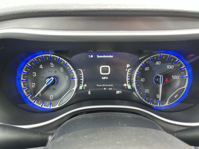 New 2026 Chrysler Pacifica Select w/ S Appearance Package AWD/4WD image 32