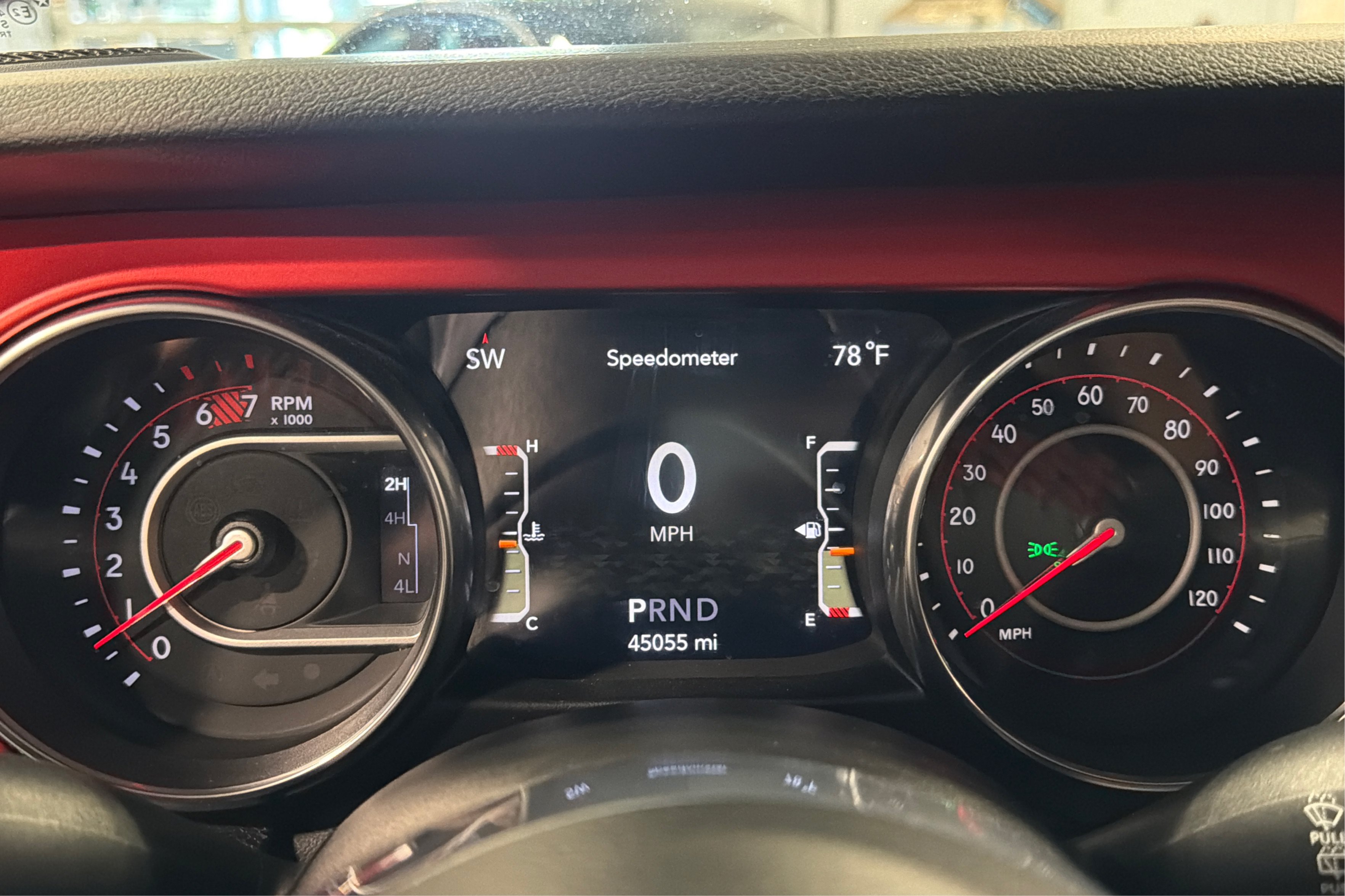 Used 2022 Jeep Wrangler Unlimited Rubicon AWD/4WD image 25