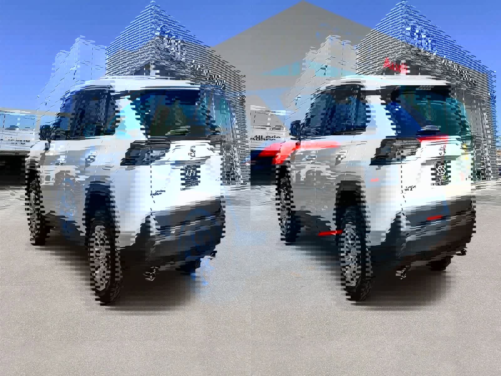 Used 2024 Toyota RAV4 LE image 2