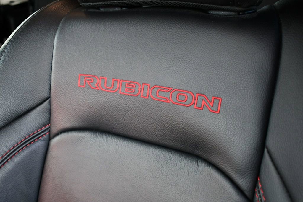 Used 2021 Jeep Gladiator Rubicon w/ Dual Top Group image 65