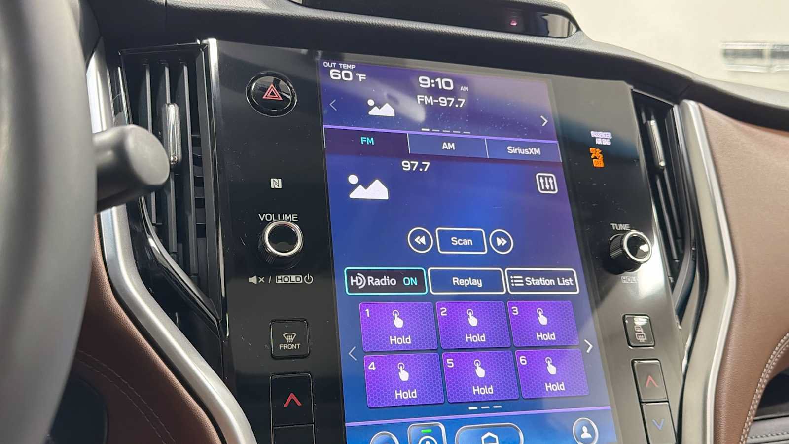Used 2020 Subaru Outback Touring XT AWD/4WD image 18