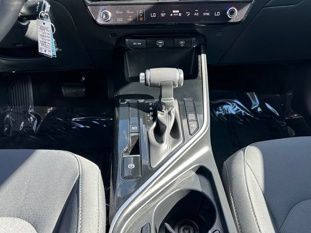Used 2026 Kia Niro LX FWD image 23