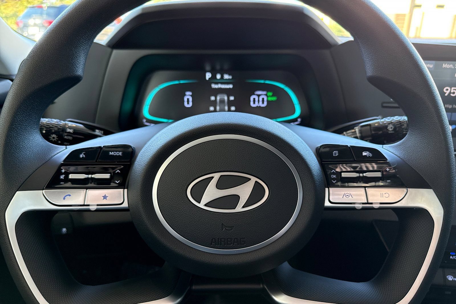 New 2026 Hyundai Elantra Hybrid FWD image 21