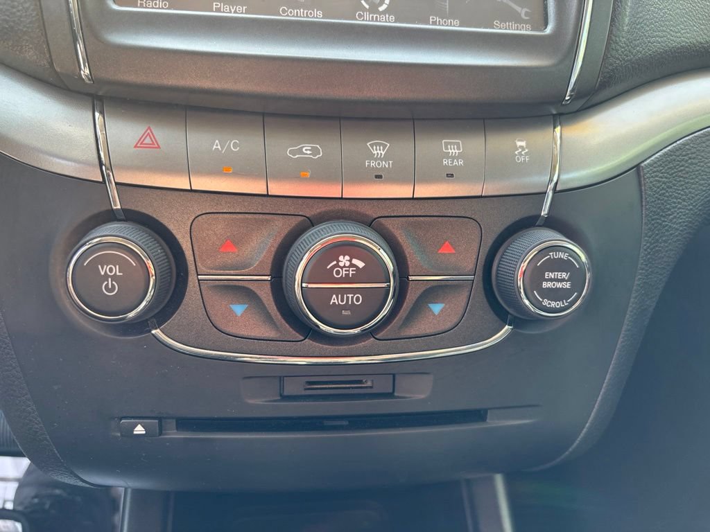 Used 2018 Dodge Journey Crossroad AWD/4WD image 25