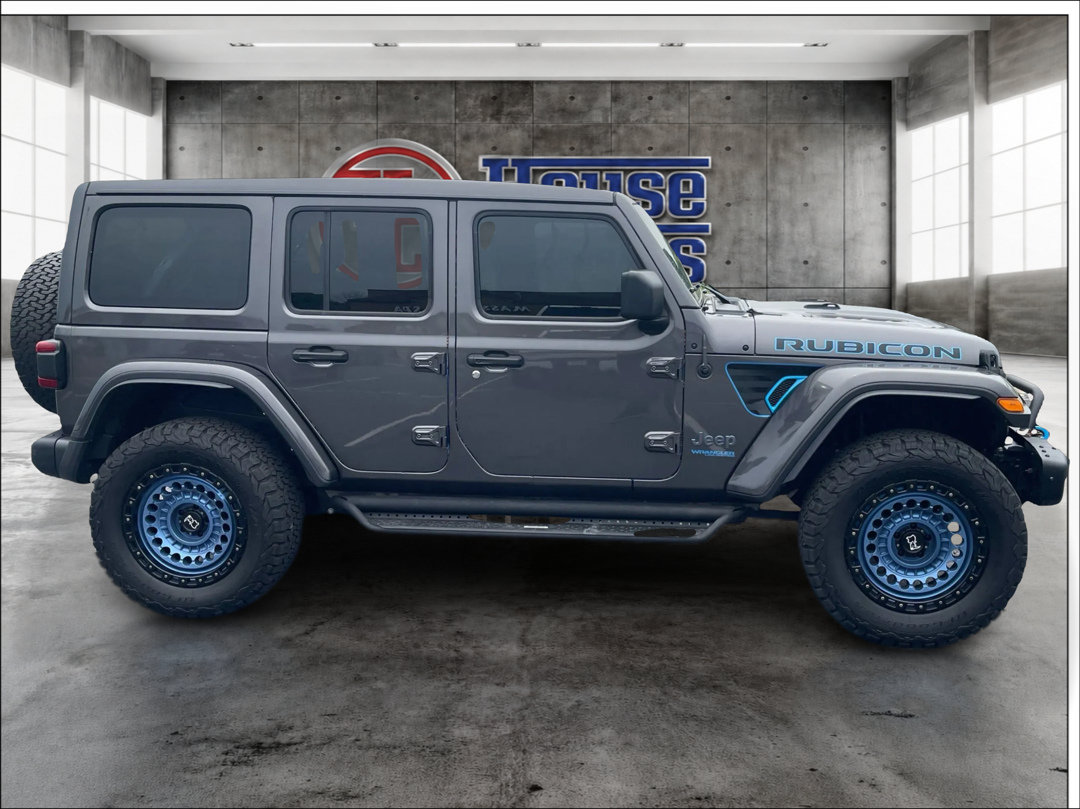 Used 2021 Jeep Wrangler Unlimited Rubicon 4xe w/ Steel Bumper Group AWD/4WD image 4