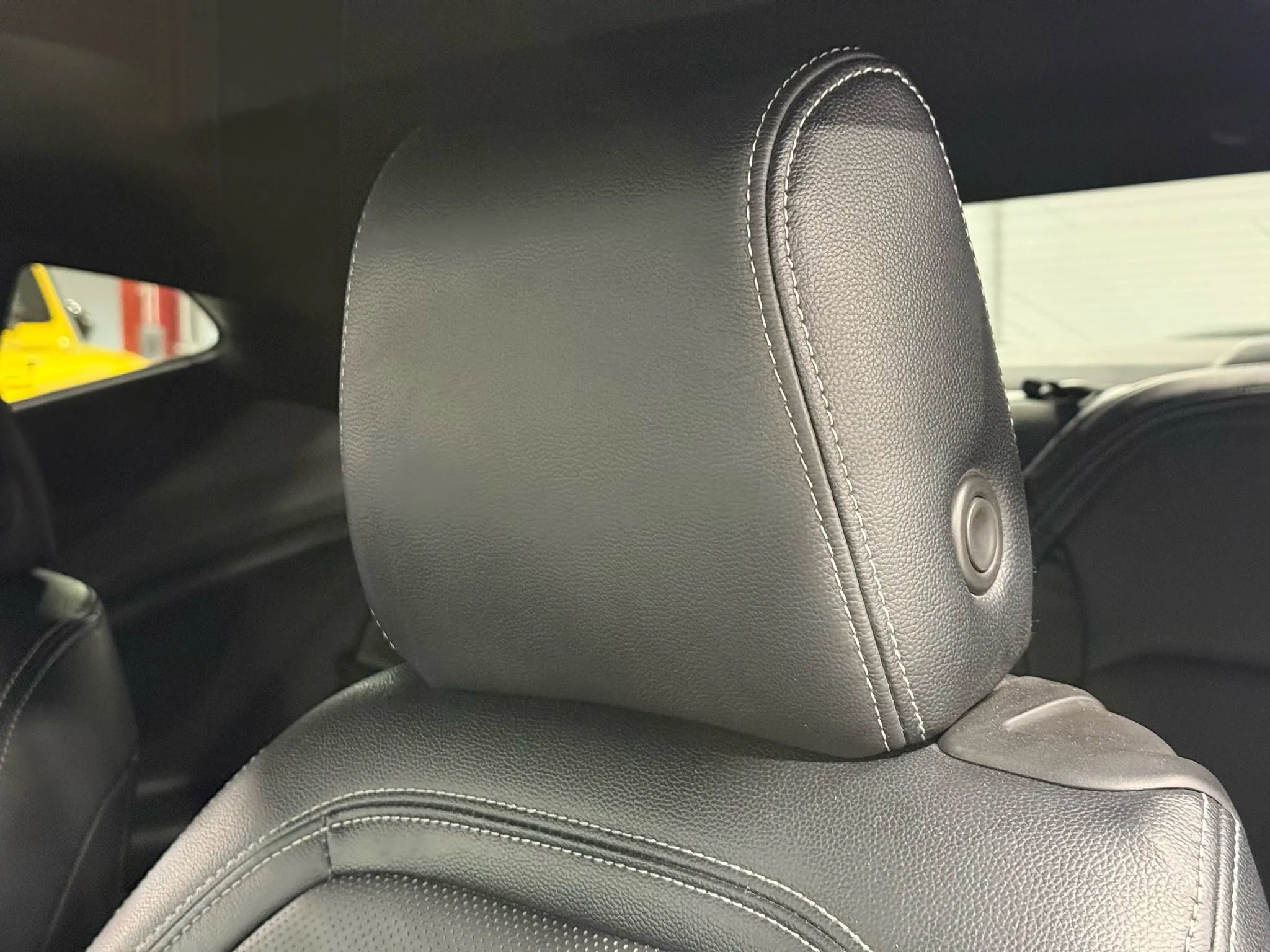 Used 2018 Chevrolet Camaro SS image 17