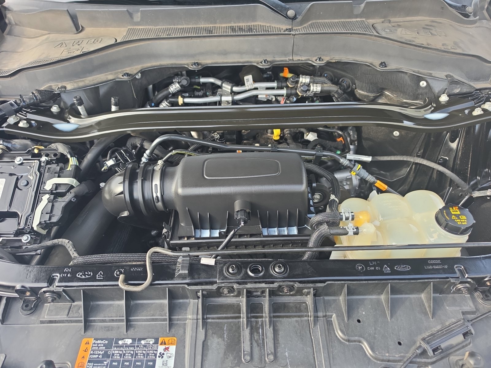 Used 2022 Ford Explorer Limited AWD/4WD image 32