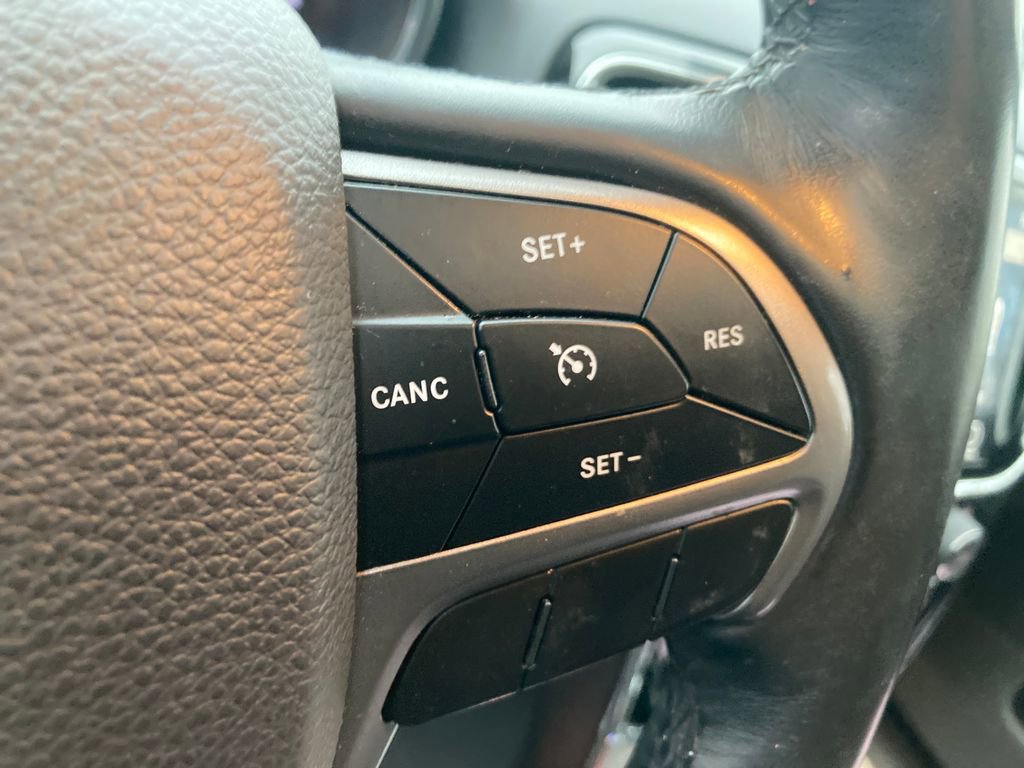 Used 2019 Jeep Grand Cherokee Altitude image 43