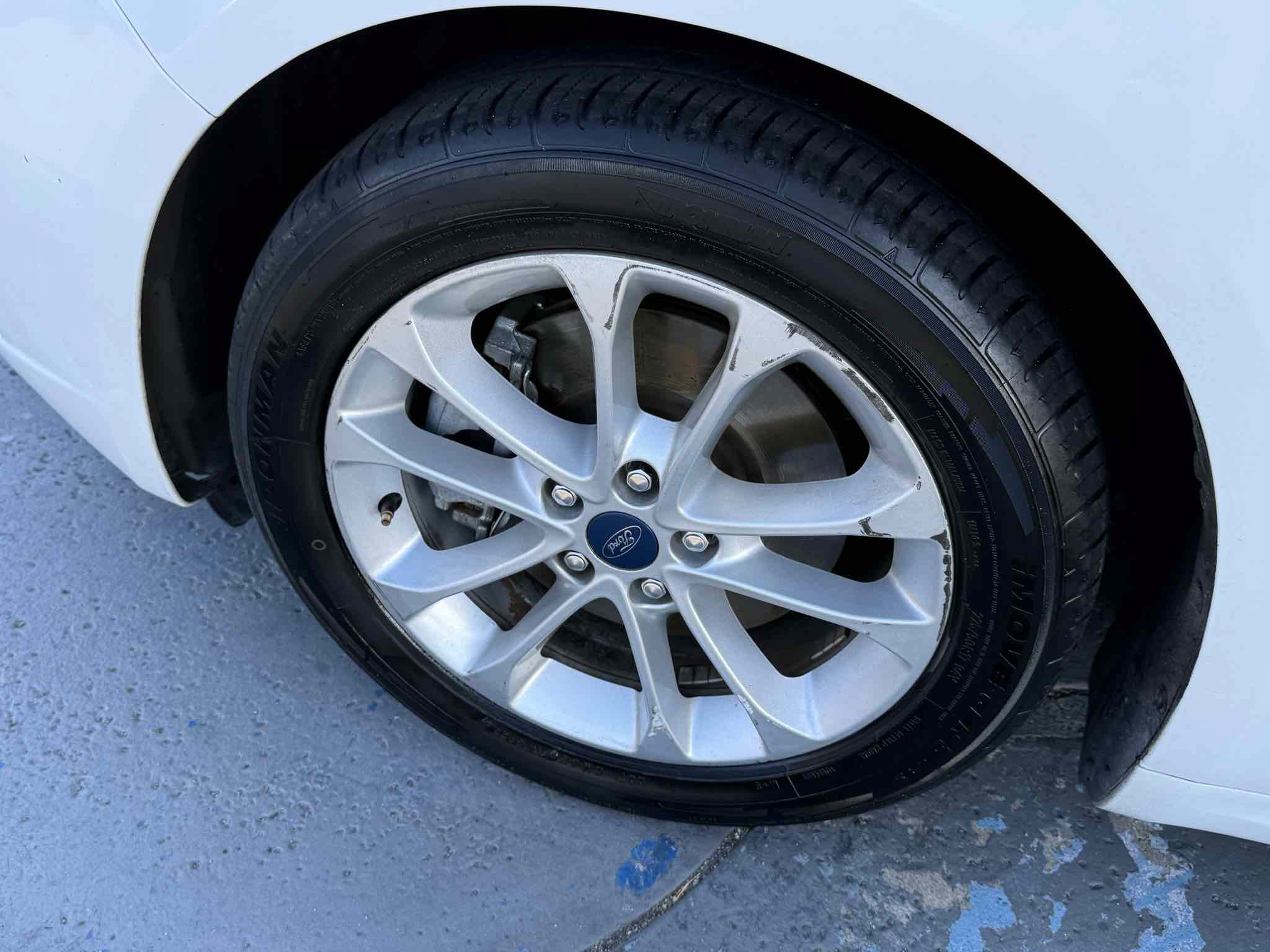 Used 2019 Ford Fusion Energi Titanium FWD image 45