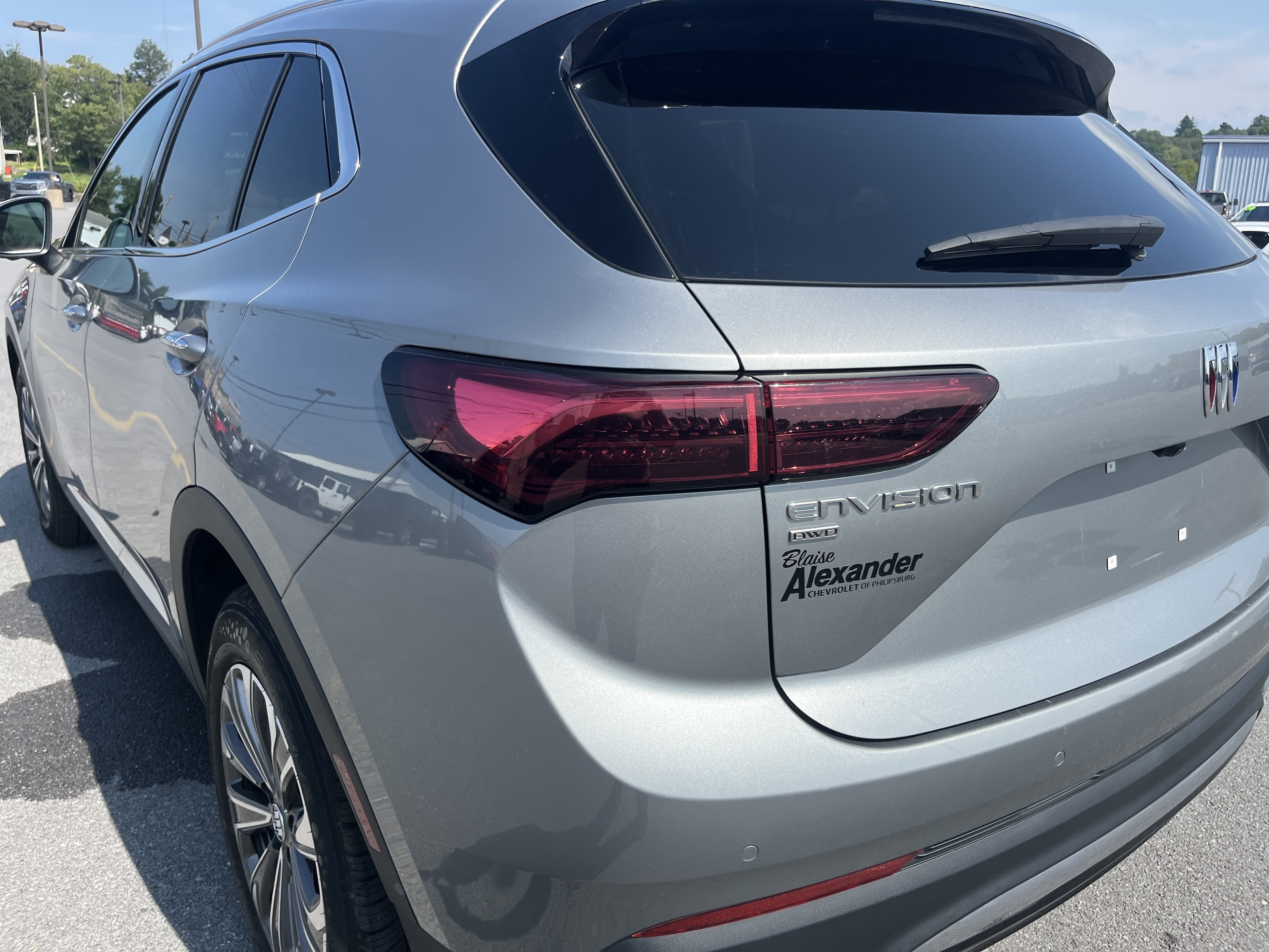 Used 2024 Buick Envision Preferred AWD/4WD image 15