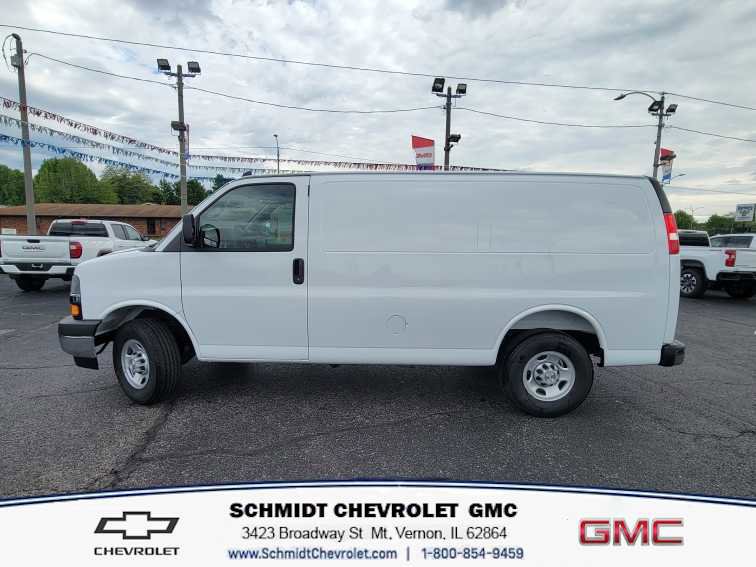 New 2025 Chevrolet Express 2500 w/ Driver Convenience Package image 8