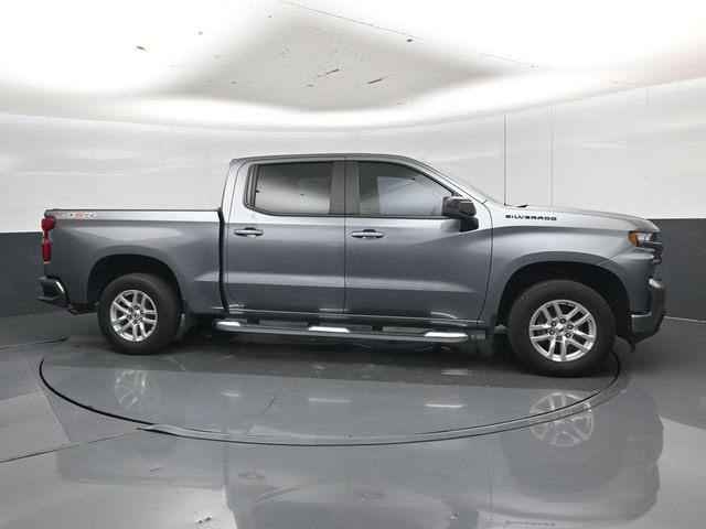 Used 2021 Chevrolet Silverado 1500 RST w/ Convenience Package II AWD/4WD image 2