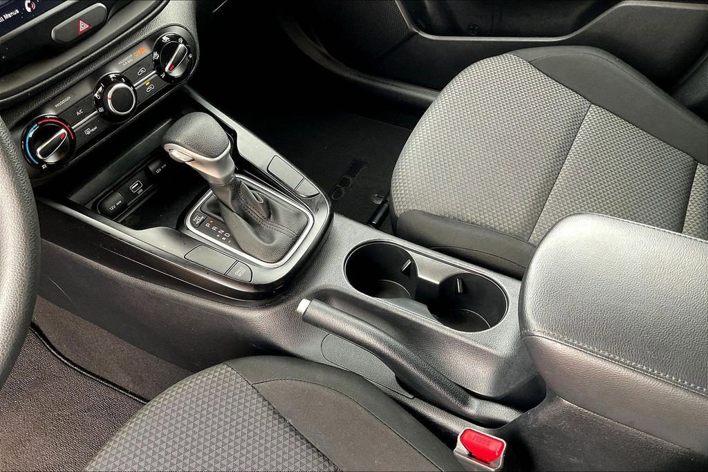 Used 2022 Kia Soul LX w/ Technology Package FWD image 16