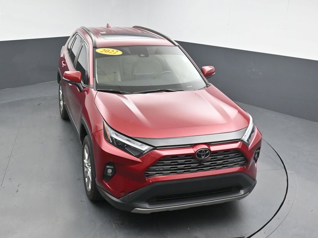 Used 2022 Toyota RAV4 Limited FWD image 25