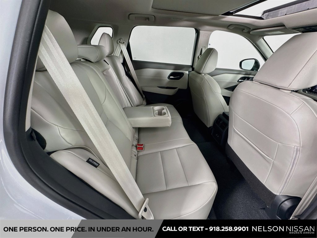 New 2026 Nissan Rogue Dark Armor FWD image 27