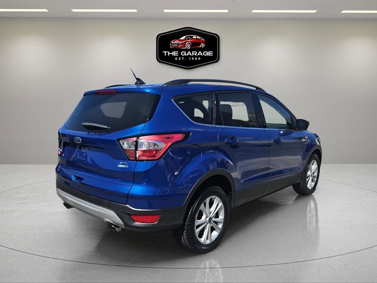 Used 2018 Ford Escape SEL w/ Ford Safe & Smart Package image 6