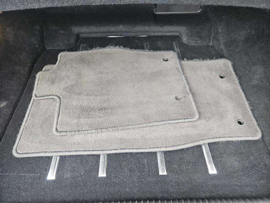 Used 2009 Jaguar XK Convertible image 30