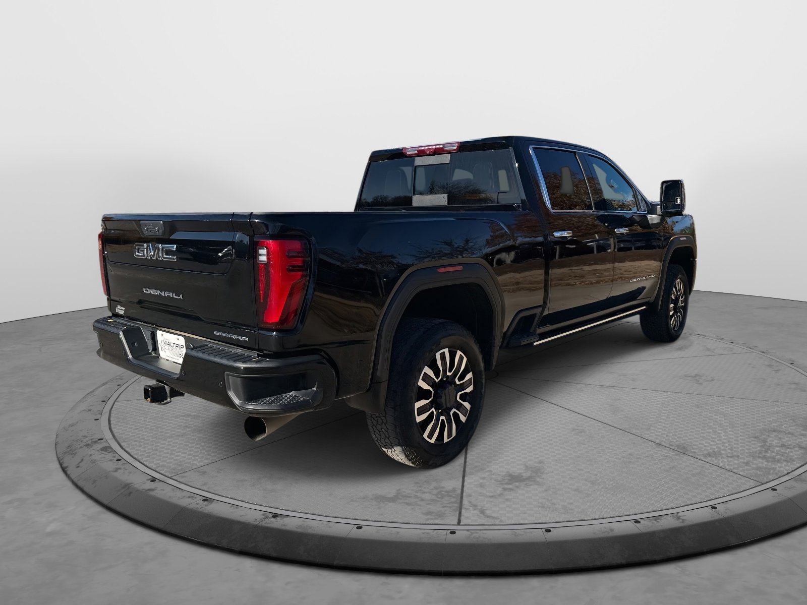 Certified 2024 GMC Sierra 2500 Denali Ultimate image 8