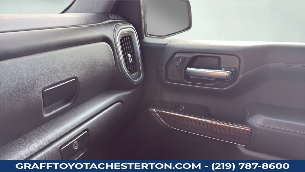 Used 2022 Chevrolet Silverado 1500 LT w/ Z71 Off-Road Package AWD/4WD image 13