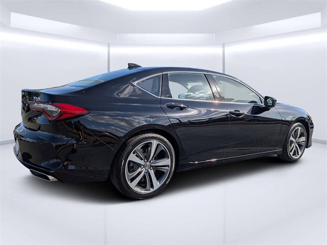 Certified 2025 Acura TLX w/ Technology Package image 3